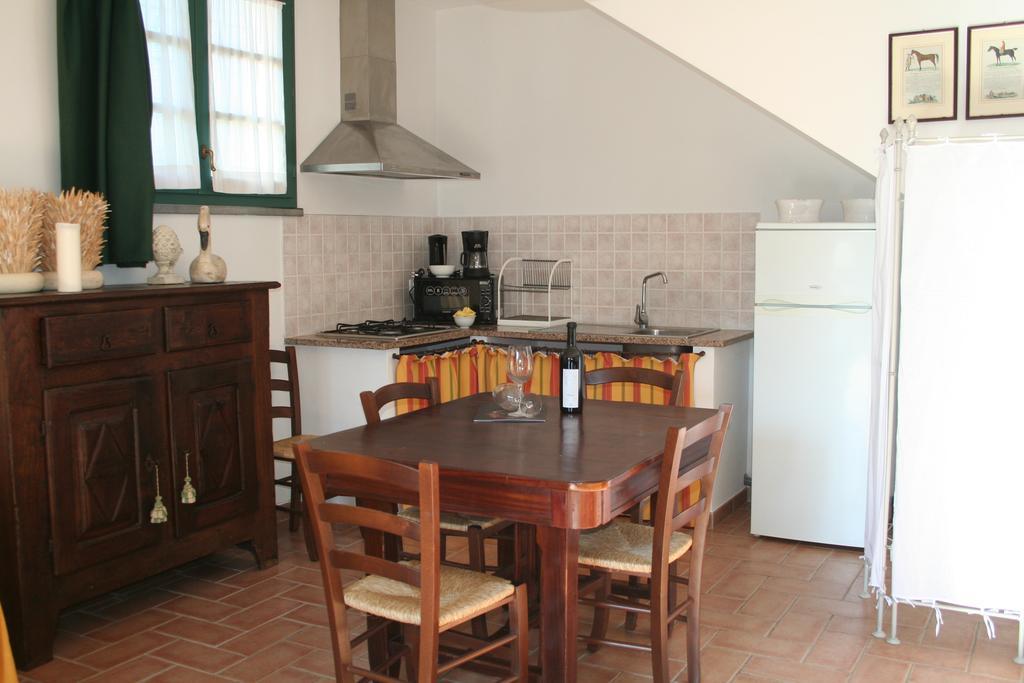Agriturismo Gli Archi Fauglia Eksteriør billede